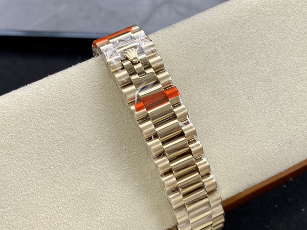 激安ロレックス着用イメージ